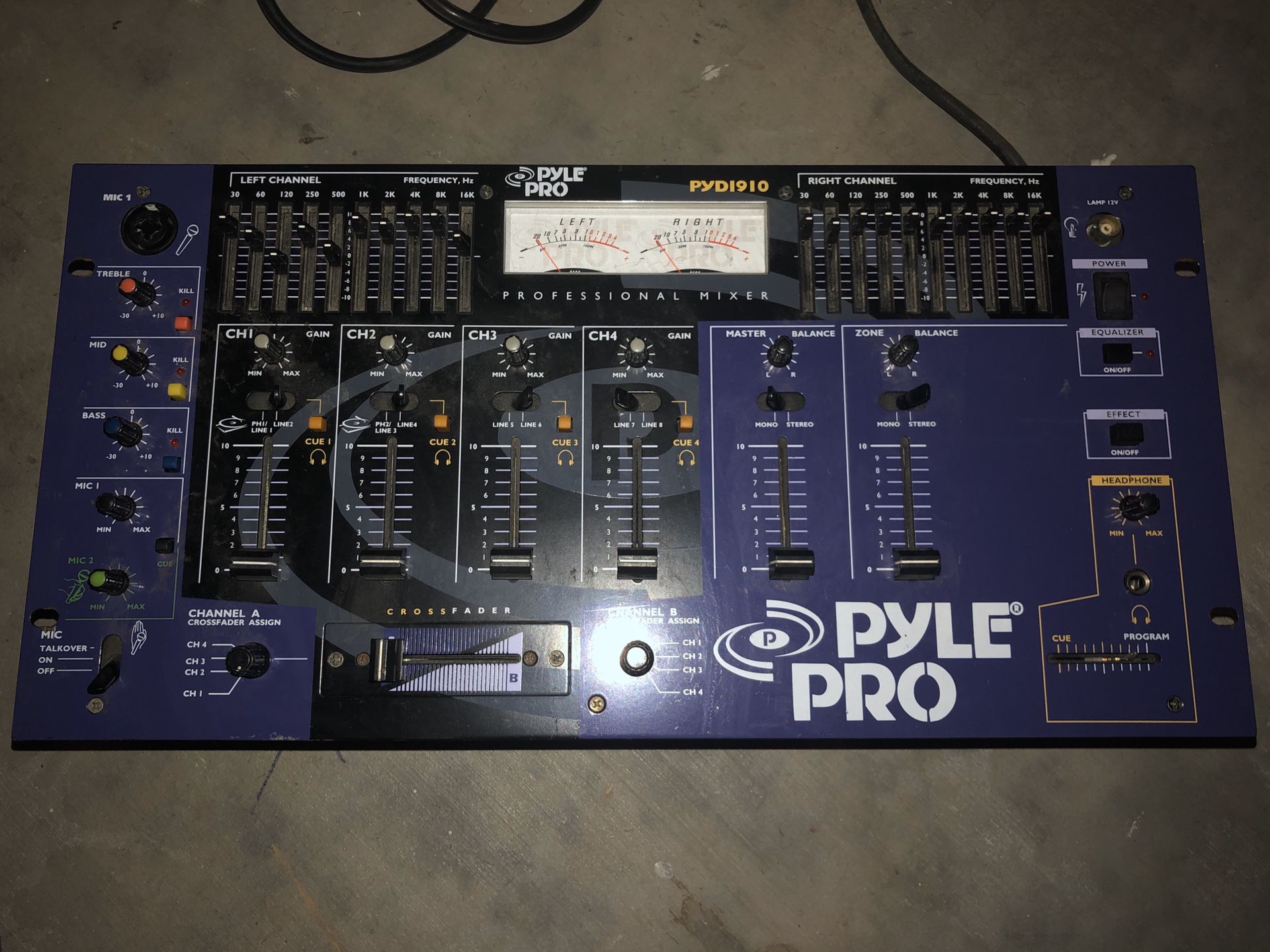 Pyle Pro 4-channel DJ Mixer