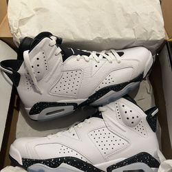 AIR JORDAN 6 RETRO Reverse Oreo Size 8.5