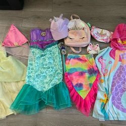 Girls Dress Up