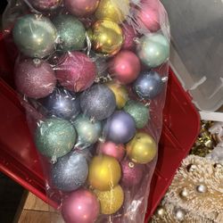 Christmas Bulbs 