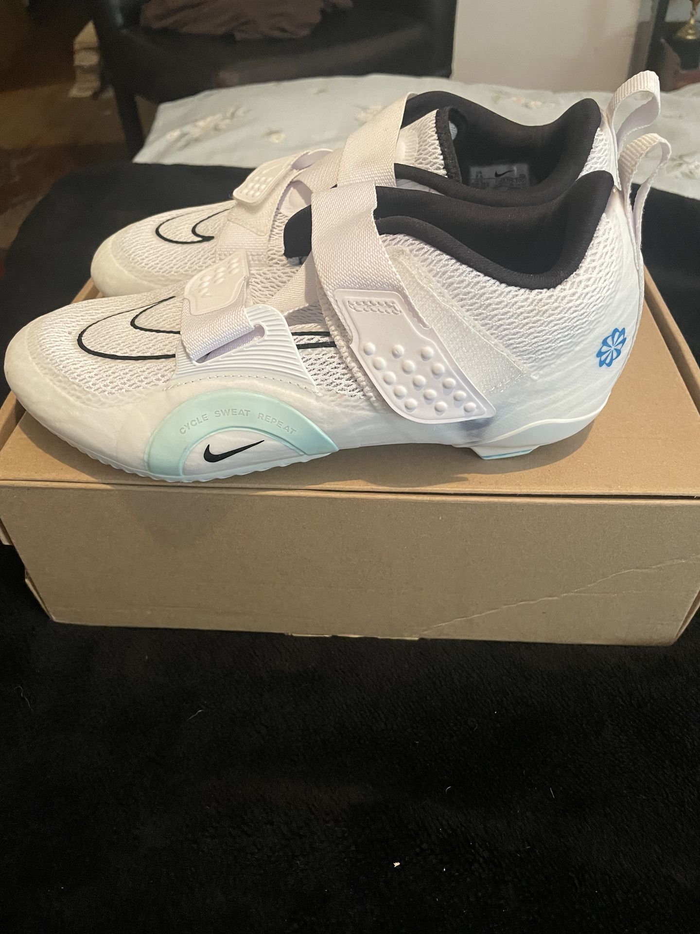 NIKE Women’s 7.5 Superrep Cycling Shoes