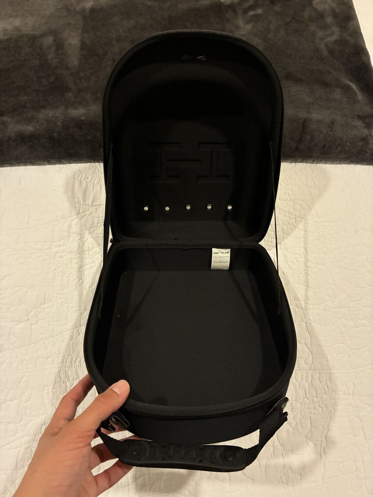 Hat Case