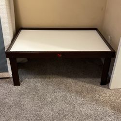 Large Nilo Multi-Activity Play Table (32” x 48”)