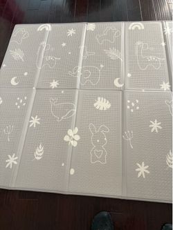 Joypony play mat 71”x59”