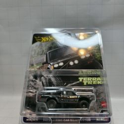Hot Wheels Premium Car Culture Datsun King Cab Baja Custom CHASE