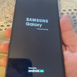 Excellent Working Condition. No Cracks Or Damage. 