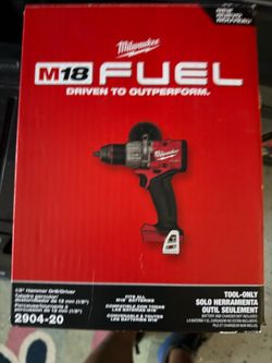 Milwaukee drill gun with hammer drill