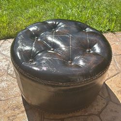 Antique ottoman