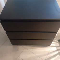 3  Drawer Dresser