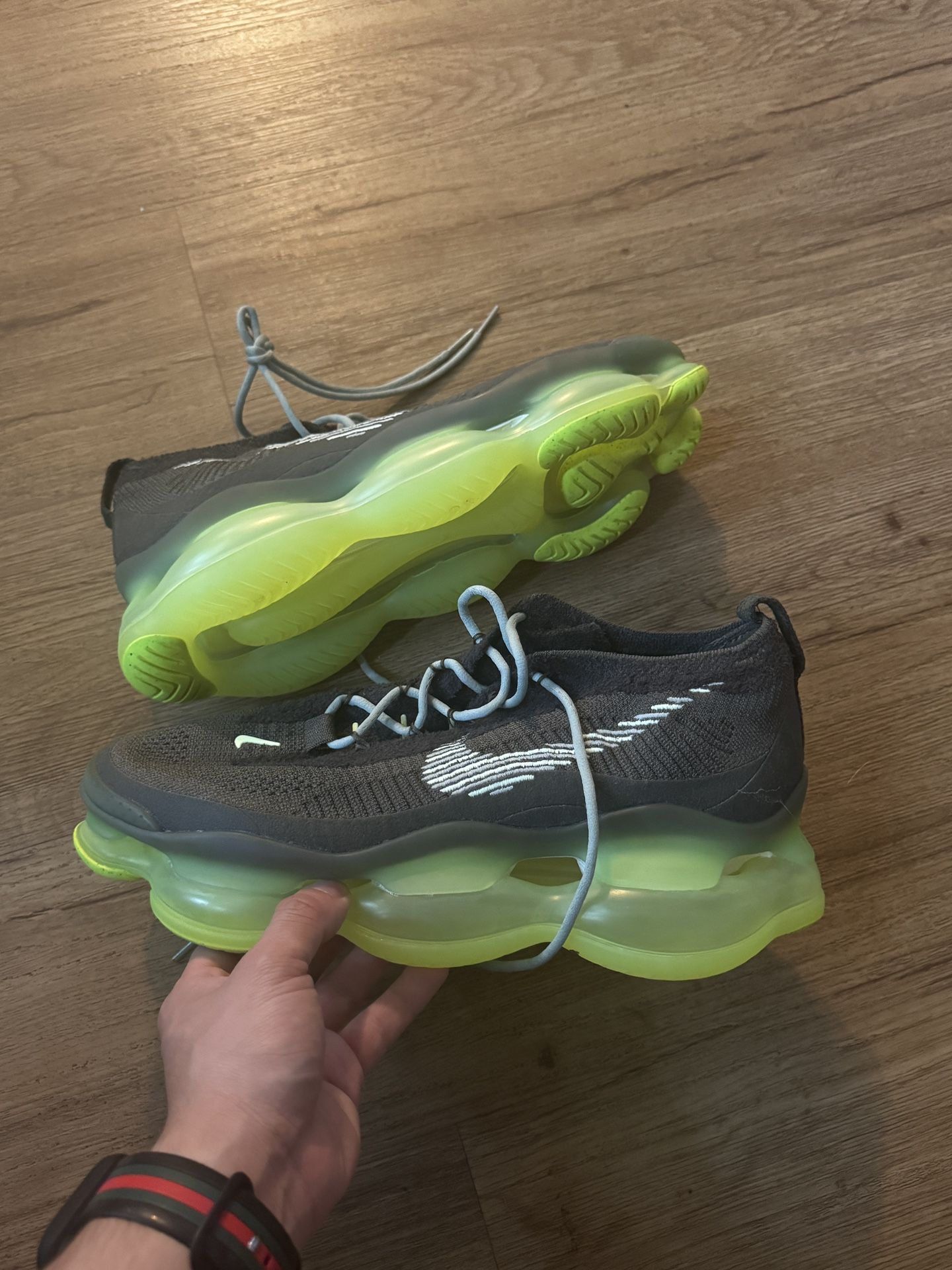 Nike Air Max Scorpion (VNDS)