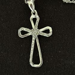 Hallmark 925 Sparkling  Cross Pendant Thin Necklace 18”