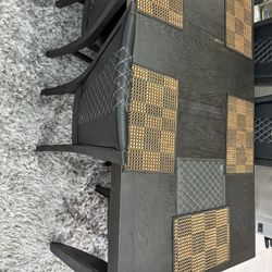 Elegant Dinner Table Set with 6 Chairs + FREE Carpet!