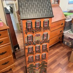 Doll House 