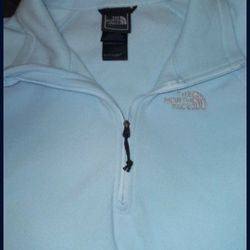 Brand New NORTHFACE Fleece Pullover 
