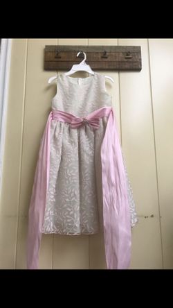 Crayon Kids Pink Leaf and Pink Ribbon Girl Dress