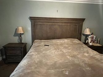 Bedroom 5 piece set