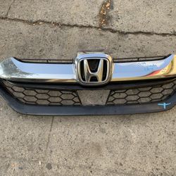 2017-2019 Honda CR-V Front Bumper Grille