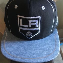 Kings hat