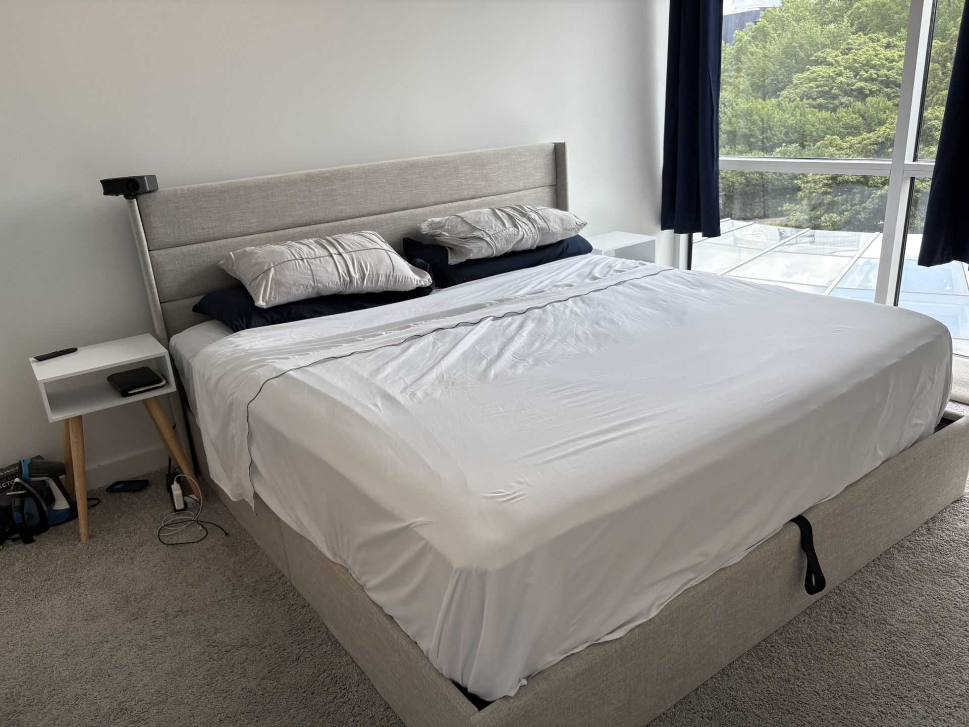 King Size Bed + Mattress