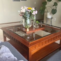 Solid Wood & Glass Coffee Table – Elegant & Sturdy