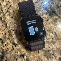Apple Watch Series 5 44mm GPS Space Gray With Brown/black  Elastic Band 