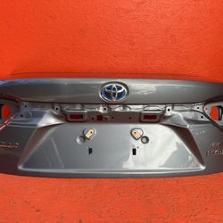 2020 2021 2022 2023 2024 TOYOTA COROLLA LE TRUNK LID OEM