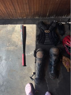 Baseball equipment