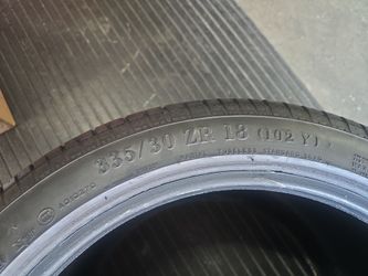 335/30ZR18 pirelli