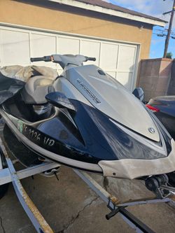 Jet ski.