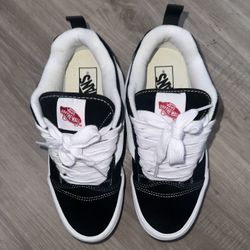 knu skool vans