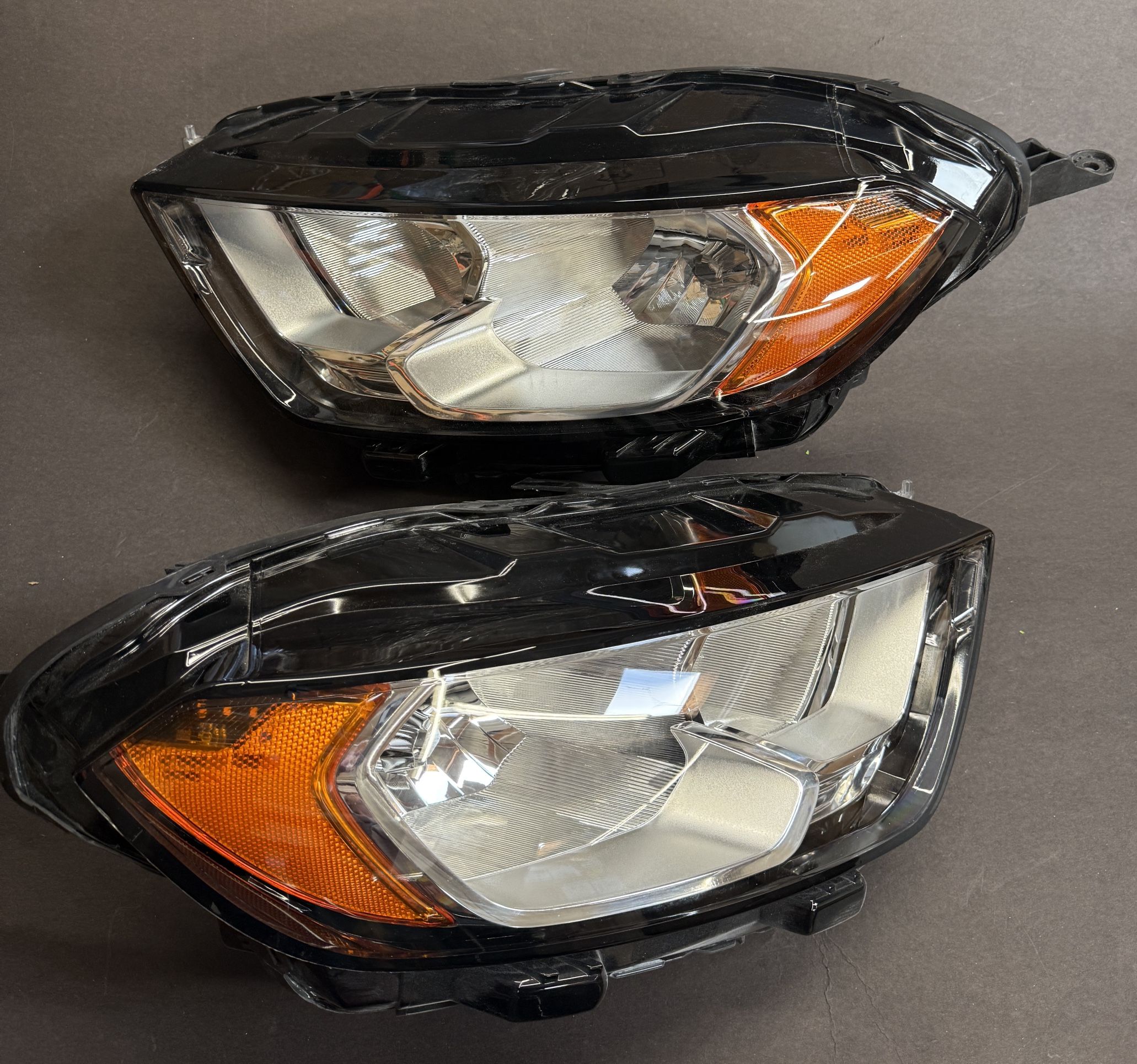 Pair Headlights Assembly 2018-2022 Ford EcoSport S Sport Left Right Side Headlamps