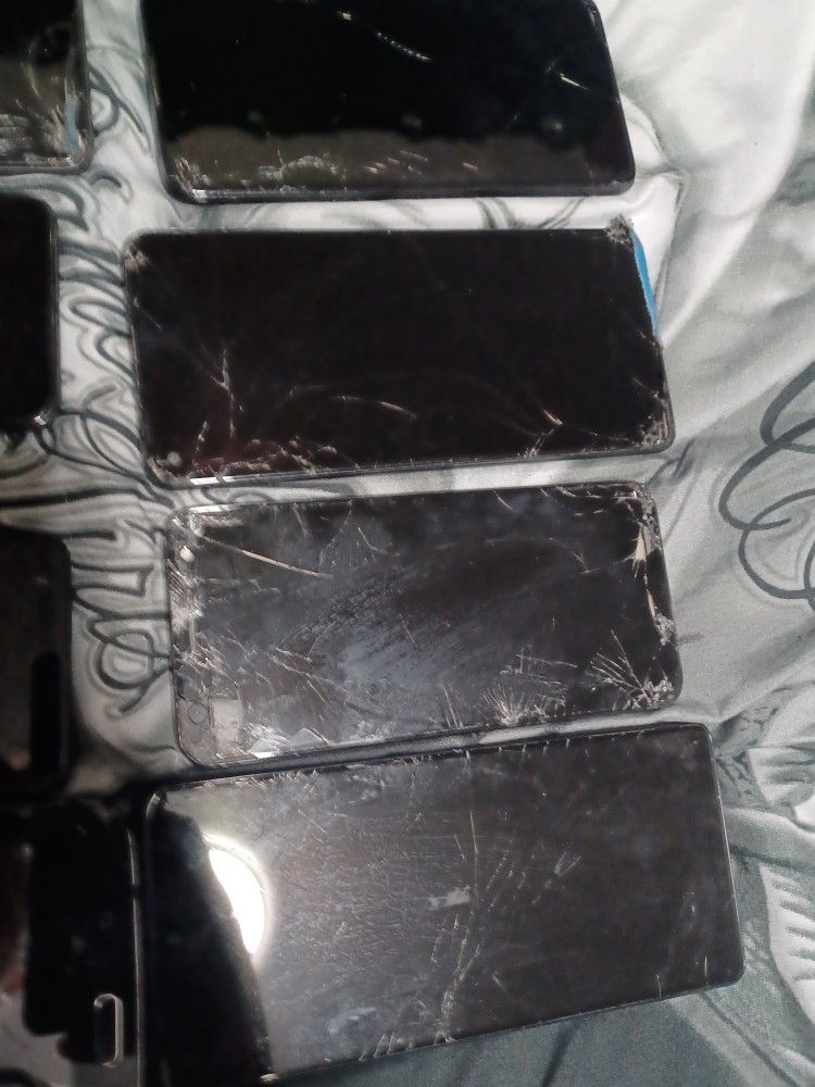 IPad. Phones. Laptops