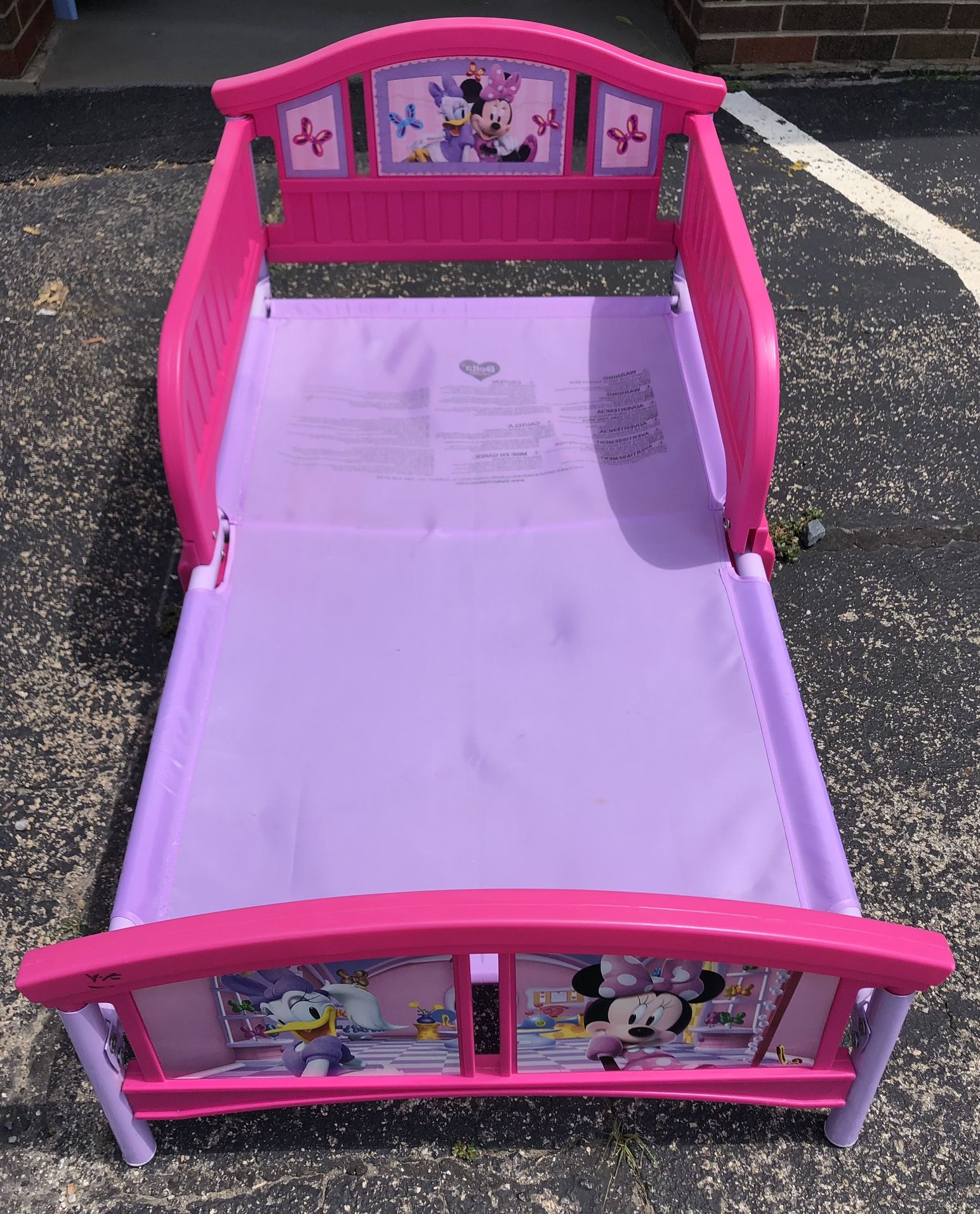Minnie Toddler Bed