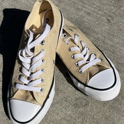 Converse Chuck Taylor “Precious Metals” Sz 7