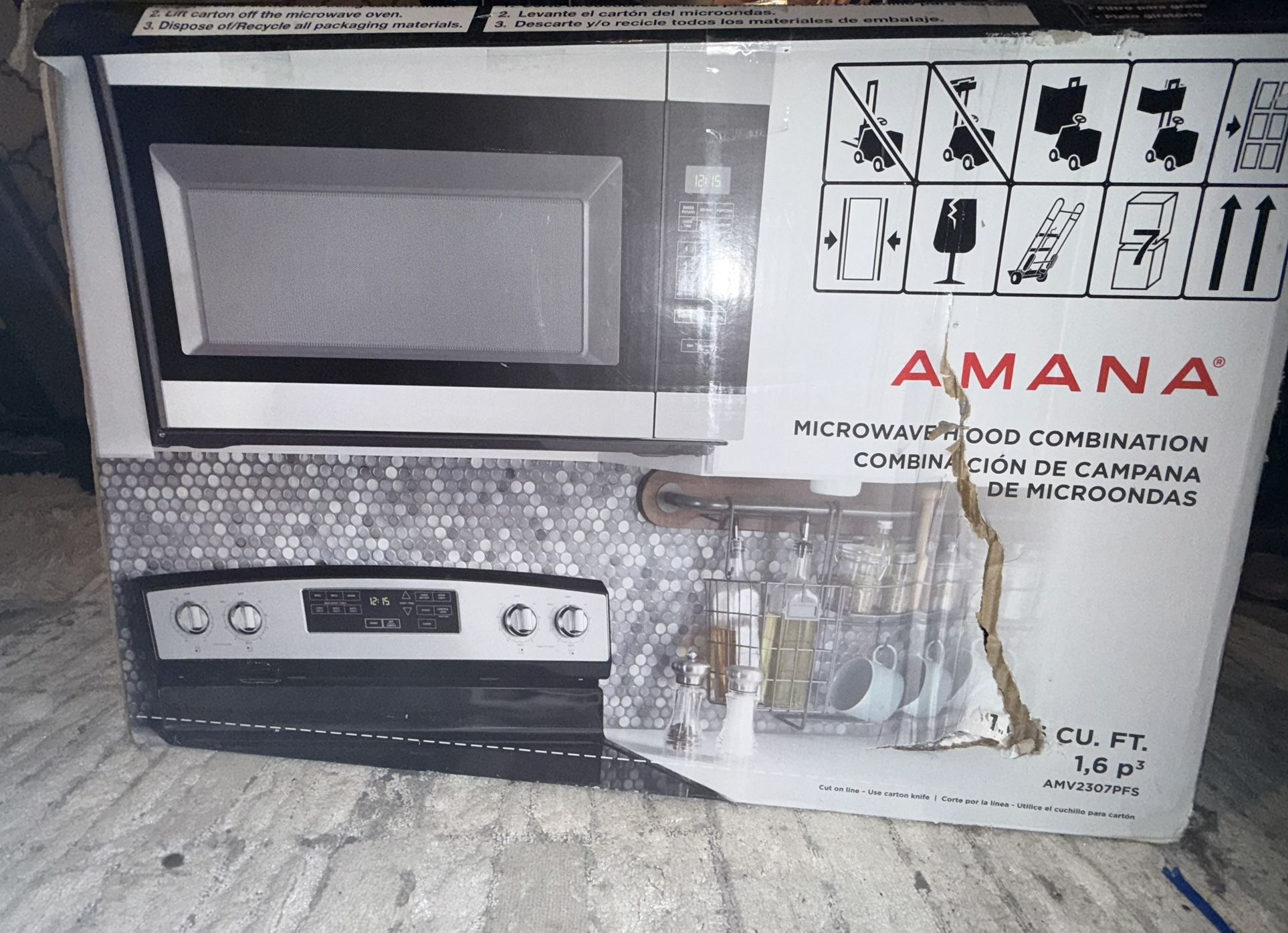 Amana MICROWAVE HOOD COMBINATION !! (new)
