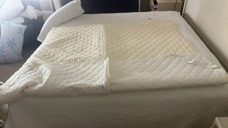 King Bed Bridge (convert king to twin mattress pad)
