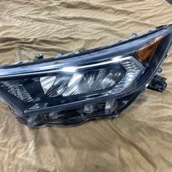 2019 RAV4 Headlight Oem