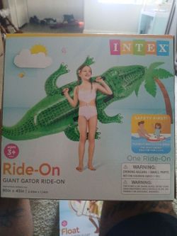 Giant Gator Ride On for pool