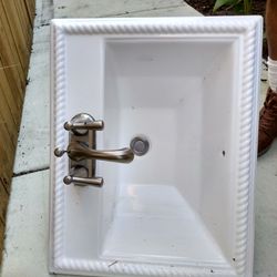 Hard Resin Faucet And Sink