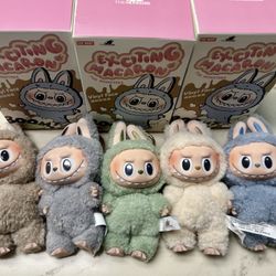 Authentic Exciting Macaron Labubus - Labubus Originales ($25 each / $25 cada uno)