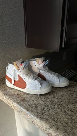 Size 8 Nike Blazer Mid 77