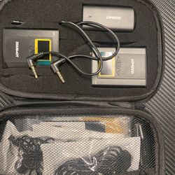 2 Wireless Lapel microphone 