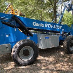 Forklift Genie GTH 1056