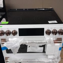 Cafe CES750P4MW2 30 in. 7.0 cu. ft. Smart Electric Range OJHK