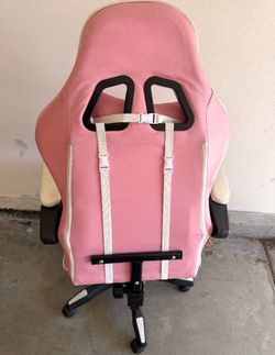 Gaming chair