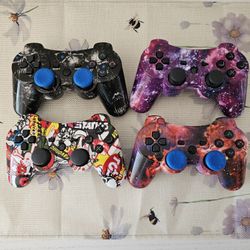 Set Of 4 Ps3 Controllers