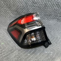 🌟2025 SUBARU FORESTER REAR LEFT DRIVER SIDE OUTER TAILLIGHT TAIL LIGHT LAMP OEM