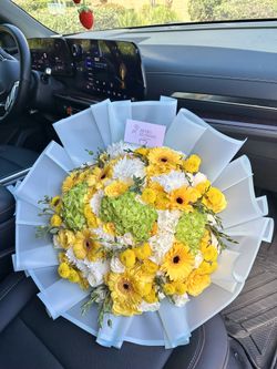 Flower bouquet