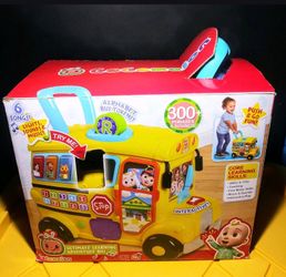 Cocomelon bus
