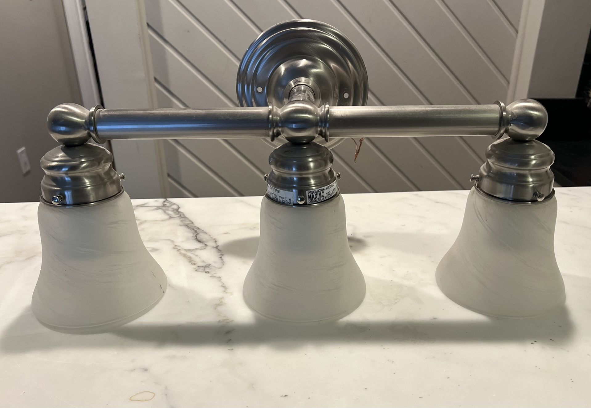 *Free* Bathroom Vanity light fixture